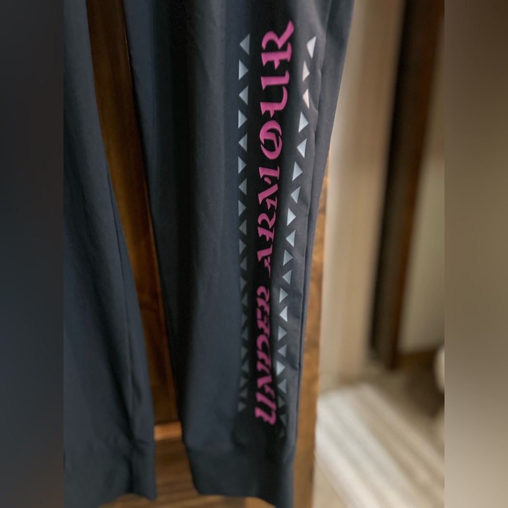Under Armour Black Tracksuit Set with Graphic Accents - Picture 2 of 10